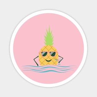 Pineapple waist in water with a cocktail in hand Magnet